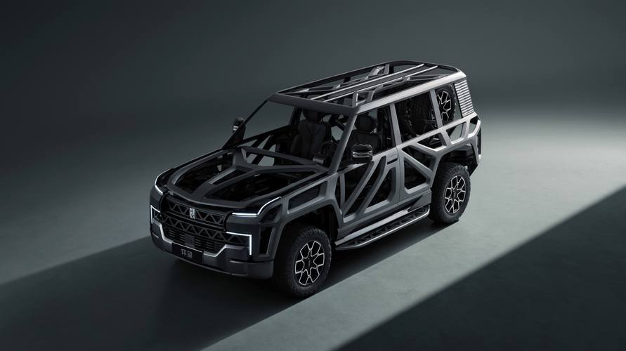 成都73仰望U8硬派越野的科技魅力，国能汽车对传统燃油车市场的冲击